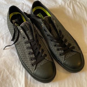 Converse Chuck Taylor All Star II - Men’s 11 - Thunder & Black (fabric!)